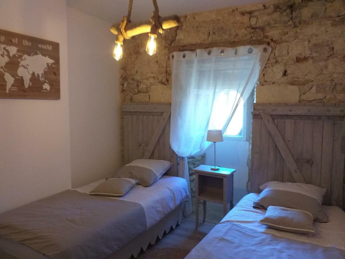 Villeréal Appartement Au Coeur Du Perigord מראה חיצוני תמונה